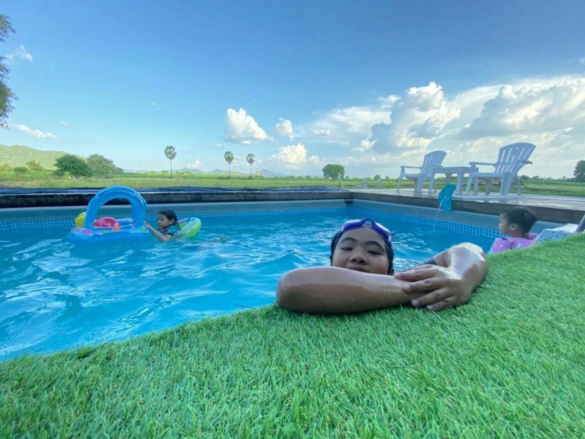 Wanlapa Farmstay Ban Khok Krathiam Exteriér fotografie