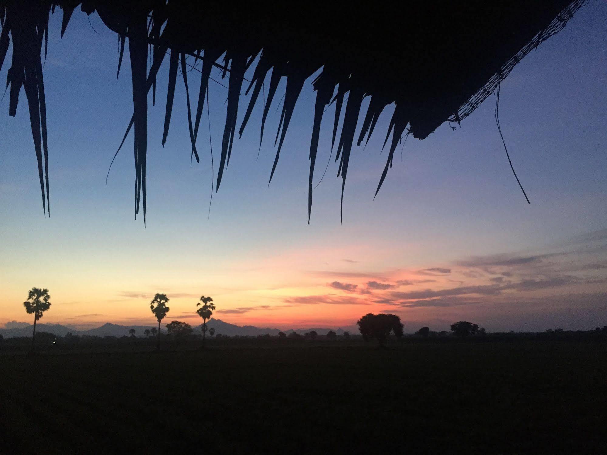 Wanlapa Farmstay Ban Khok Krathiam Exteriér fotografie