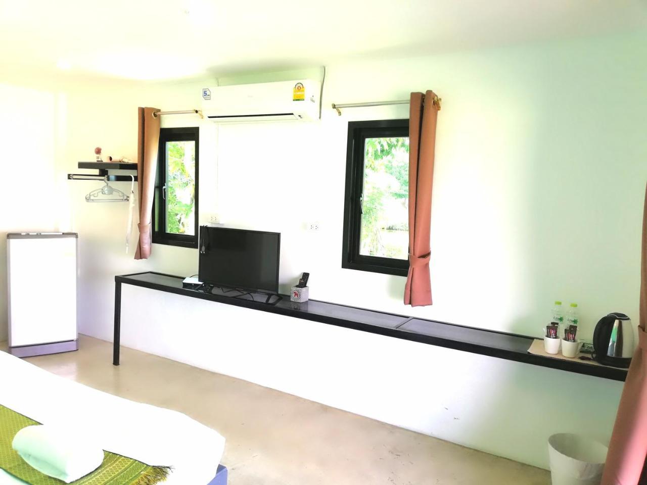 Wanlapa Farmstay Ban Khok Krathiam Exteriér fotografie